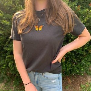 Black butterfly t-shirt from Brandy Melville 🖤🦋